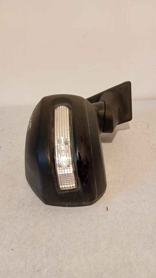 Espejo Exterior Eléctrico Original Usado Fiat Palio Aventure con Giro 2009 al 2012 Lado Derecho