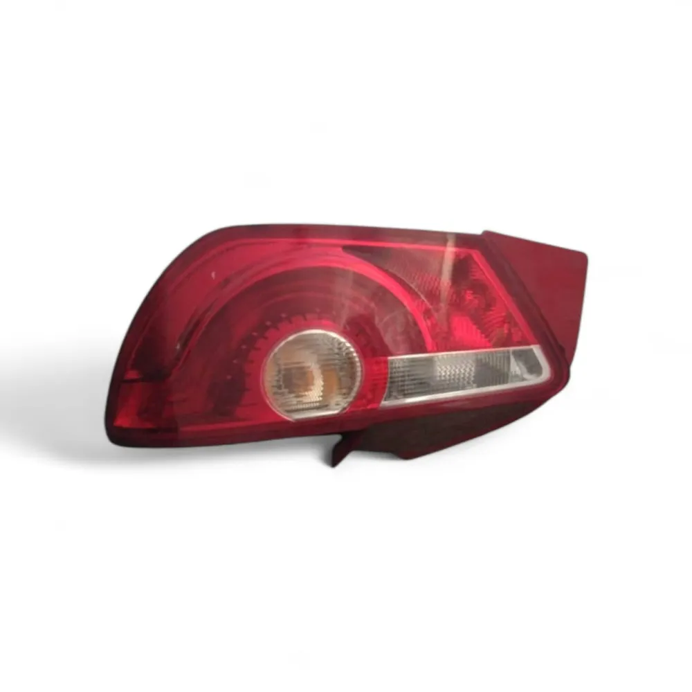 FARO TRASERO SEAT IBIZA IV DESDE ELA ÑO 2008 AL 2012