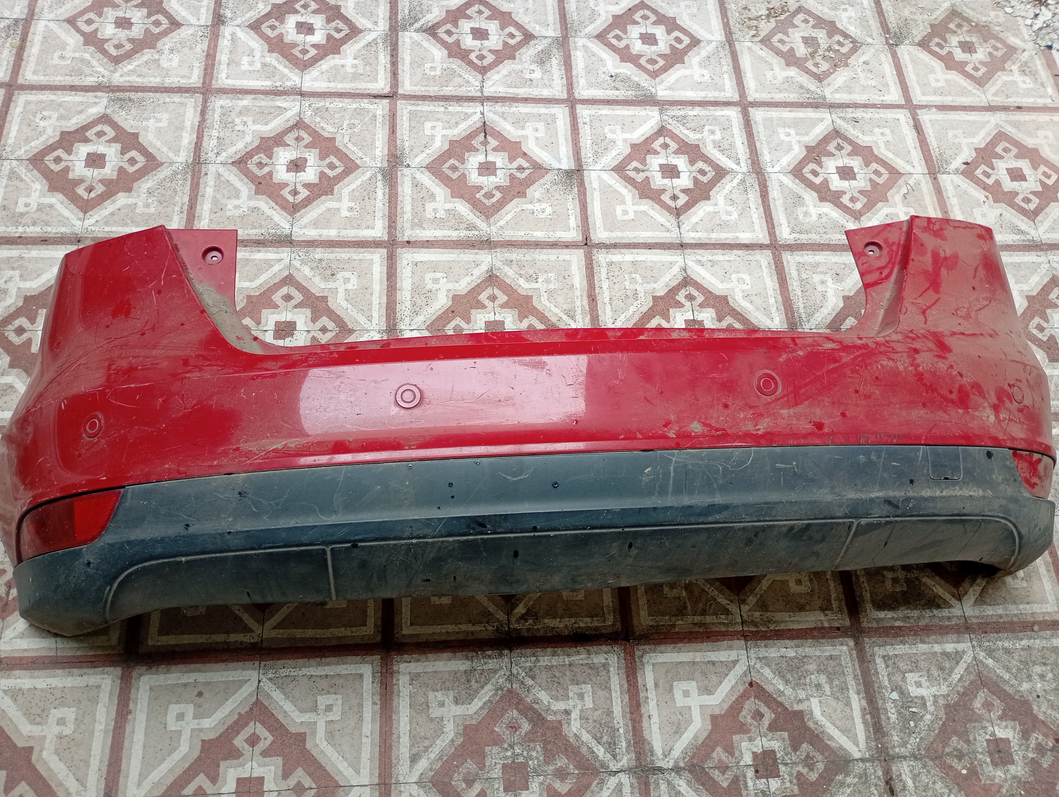 PARAGOLPE TRASERO ORIGINAL USADO FORD FOCUS 3